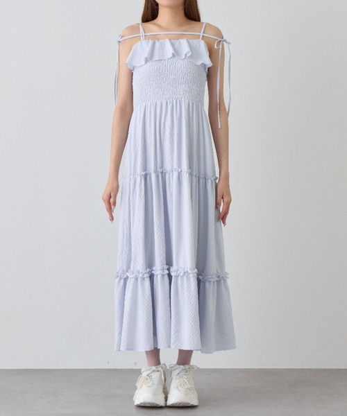 OLIVE des OLIVE（オリーブデオリーブ）の「フリルシャーリングティアードキャミワンピ（ワンピース・レディース・サックスブルー/ブラック/アイボリー・FREE）」の17枚目の写真