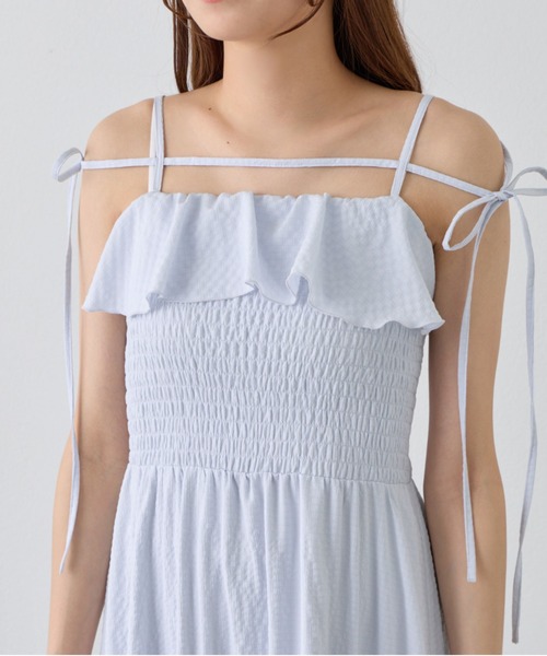 OLIVE des OLIVE（オリーブデオリーブ）の「フリルシャーリングティアードキャミワンピ（ワンピース・レディース・サックスブルー/ブラック/アイボリー・FREE）」の20枚目の写真