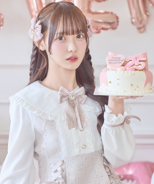ROJITA(ロジータ)の「レースアップラメツイードワンピース(ワンピース・レディース・ブルー/ブラック/ピンク・FREE)」の6枚目の写真