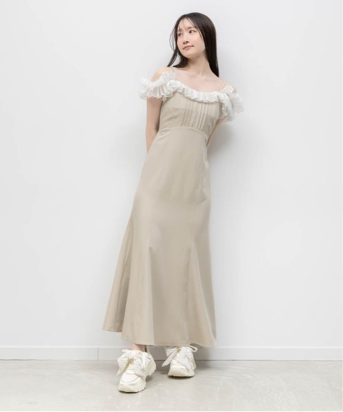 RANDA(ランダ)の「2WAY スカーフリボンボリュームスニーカー(スニーカー・レディース・アイボリー/ブラック・M/L/S/LL)」の10枚目の写真