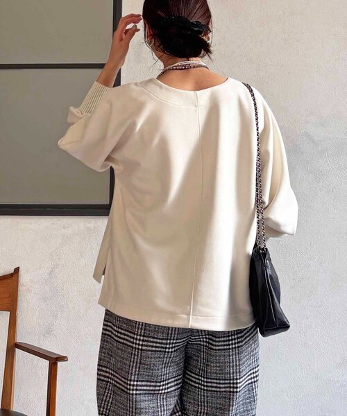 un dix cors（アンディコール）の「スエードドルマンプルオーバー（Tシャツ/カットソー・レディース・ブラック/グレイッシュベージュ/オフホワイト/バイオレット/グレー・FREE）」の7枚目の写真