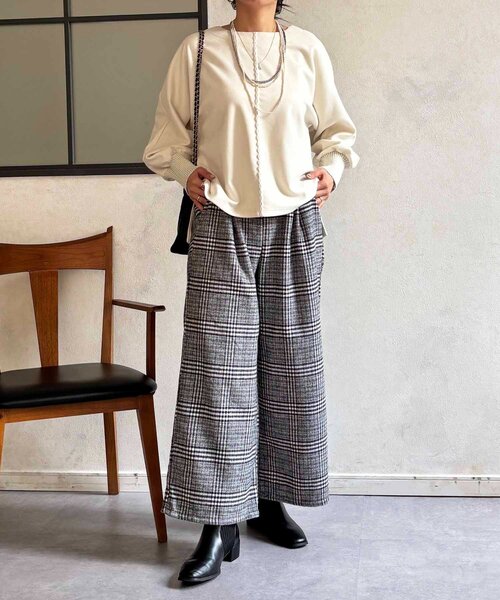 un dix cors（アンディコール）の「スエードドルマンプルオーバー（Tシャツ/カットソー・レディース・ブラック/グレイッシュベージュ/オフホワイト/バイオレット/グレー・FREE）」の10枚目の写真