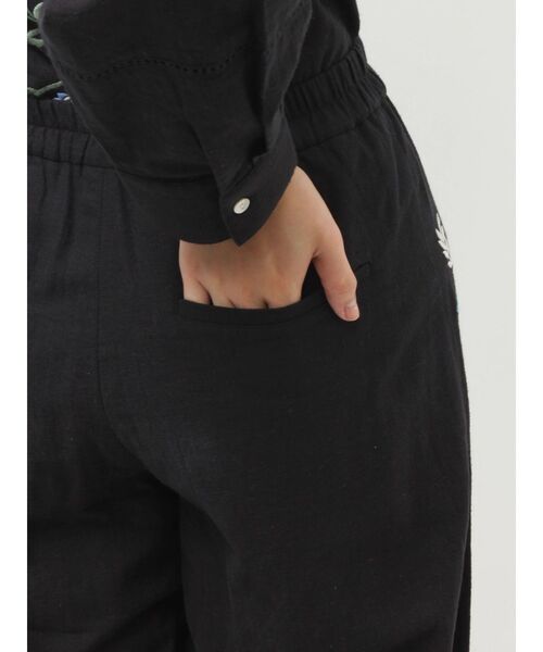 Ungrid（アングリッド）の「エンブロイダリーエスニックラフパンツ（その他パンツ・レディース・オフホワイト/ブラック/オレンジ・FREE）」の17枚目の写真