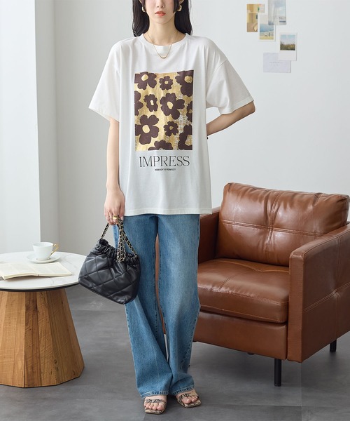 ReDial（リダイアル）の「箔プリントTシャツ（Tシャツ/カットソー・レディース・ホワイト/チャコールグレー・M/L/LL/3L）」の3枚目の写真