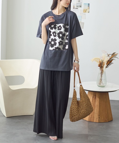 ReDial（リダイアル）の「箔プリントTシャツ（Tシャツ/カットソー・レディース・ホワイト/チャコールグレー・M/L/LL/3L）」の17枚目の写真