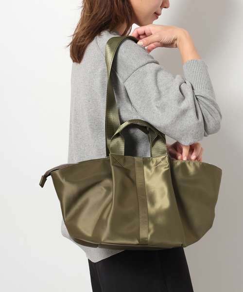 JOURNAL STANDARD relume（ジャーナルスタンダード　レリューム）の「《WEB限定追加》relumeナイロントートバッグ（トートバッグ・レディース・ネイビー/カーキ/ブラック・FREE）」の10枚目の写真