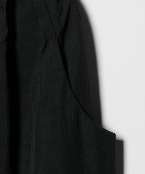 AEWEN MATOPH（イウエン マトフ）の「＜AEWEN MATOPH＞ウエストタック ポケットスカート（スカート・レディース・ホワイト/ブラック・38/36）」の14枚目の写真