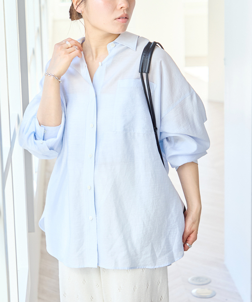 U by SPICK&SPAN（ユーバイスピックアンドスパン）の「リネンコンエアリーローンオーバーシャツ（シャツ/ブラウス・レディース・ホワイト/ピンク系その他/サックスブルー/ベージュ・FREE）」の3枚目の写真