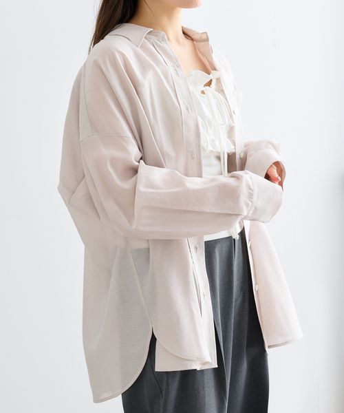 U by SPICK&SPAN（ユーバイスピックアンドスパン）の「リネンコンエアリーローンオーバーシャツ（シャツ/ブラウス・レディース・ホワイト/ピンク系その他/サックスブルー/ベージュ・FREE）」の17枚目の写真