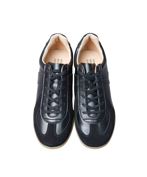 GERMAN TRAINER(ジャーマントレーナー)の「★GERMAN TRAINER★ジャーマントレーナー(スニーカー・メンズ・ホワイト×ホワイト/ブラック・39/38/37/36/44/43/42/41/40)」の3枚目の写真