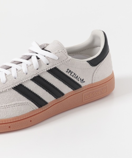 adidas（アディダス）の「adidas　HANDBALL SPEZIAL W（スニーカー・レディース・ベージュ・23.5/23/24/24.5）」の5枚目の写真