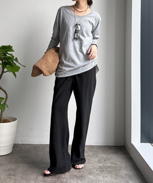 DouDou(ドゥドゥ)の「ロングロンTEE(Tシャツ/カットソー・レディース・オフホワイト/ネイビー/ベージュ/グレー・FREE)」の20枚目の写真