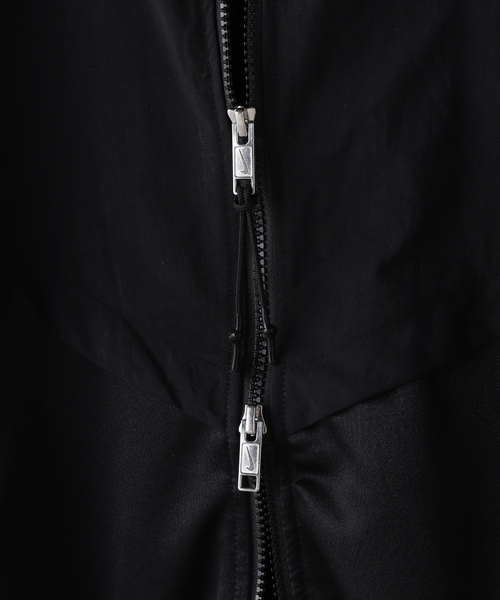 plage(プラージュ)の「NIKE / ナイキ AS W NSW OS HOODED WR JKT MOD コート(その他アウター・レディース・ブラック・FREE)」の6枚目の写真