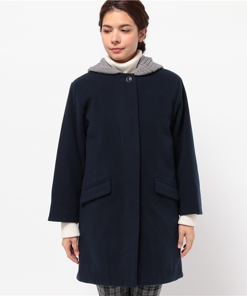 Kastane（カスタネ）の「薔薇裏地ニットフードCT（その他アウター・レディース・キャメル/ネイビー・FREE）」の3枚目の写真