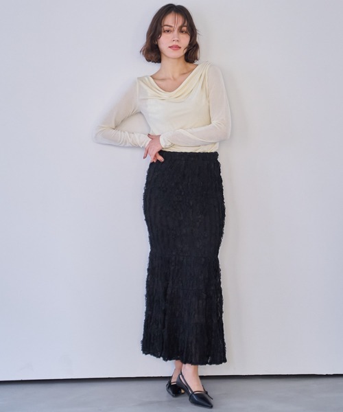 NOELA(ノエラ)の「カットレースナロースカート(スカート・レディース・ブラック/オフホワイト/サックスブルー・フリー)」の4枚目の写真