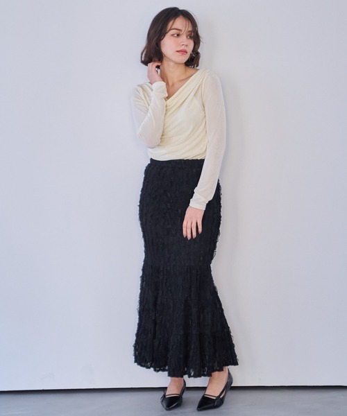 NOELA(ノエラ)の「カットレースナロースカート(スカート・レディース・ブラック/オフホワイト/サックスブルー・フリー)」の6枚目の写真