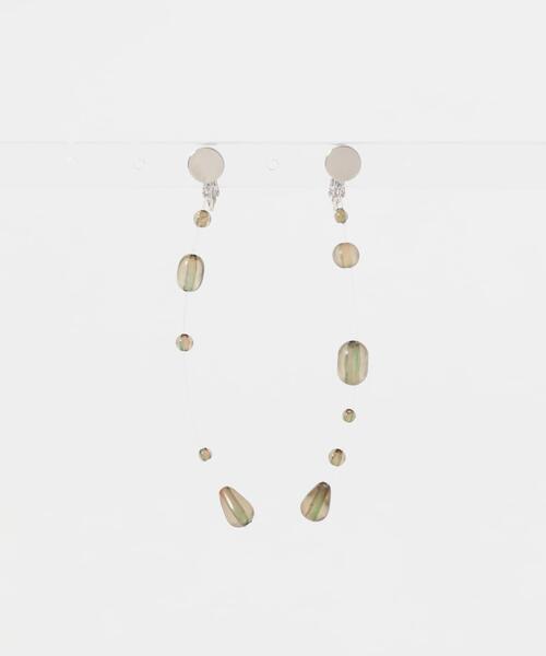 KBF(ケイビーエフ)の「シズクイヤリング(イヤリング・レディース・カーキ/クリア・ONE)」の13枚目の写真