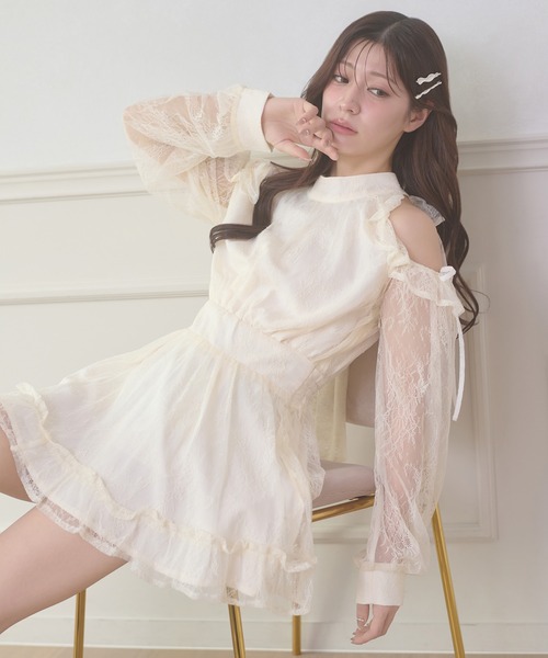 Ambre Neige(アンブルネージュ)の「open shoulder mini dress / オープンショルダーミニワンピース(ワンピース・レディース・その他/アイボリー/ブラック/ブラック系その他・FREE)」の11枚目の写真