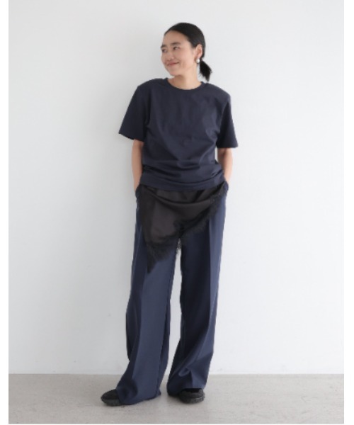 Henon.(ヘノン)の「肩パットTシャツ(Tシャツ/カットソー・レディース・バーガンディー/ホワイト/ネイビー・F)」の11枚目の写真