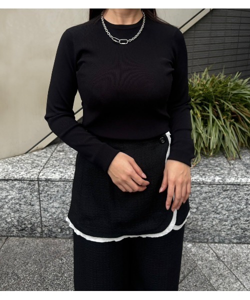 LE CIEL BLEU（ルシェルブルー）の「クルーネックLSニット / Crew Neck LS Knit（ニット/セーター・レディース・ブラック/パープル/グレー/オフホワイト・36）」の3枚目の写真