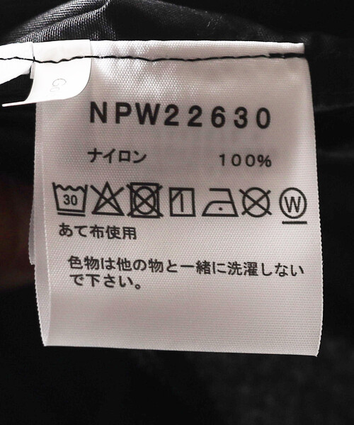THE NORTH FACE（ザノースフェイス）の「THE NORTH FACE/ザ・ノース・フェイス Short Compact Jacket（マウンテンパーカー・レディース・ベージュ/ブラック・X-LARGE/LARGE）」の13枚目の写真