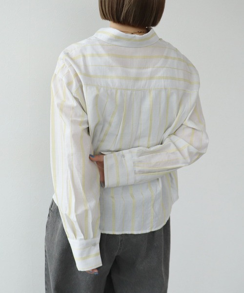 Cepica(セピカ)の「カラーステッチ刺繍ブラウス(シャツ/ブラウス・レディース・オフホワイト/ライトベージュ/サックスブルー・FREE)」の6枚目の写真