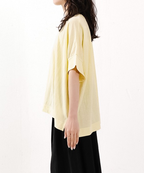 emesuelee(エメスーリー)の「UV遮蔽率90%以上 ナイロン混 接触冷感 半袖プルオーバー(Tシャツ/カットソー・レディース・グリーン/ブルー/スカイブルー/ブラック/アイボリー/イエロー・フリー)」の19枚目の写真