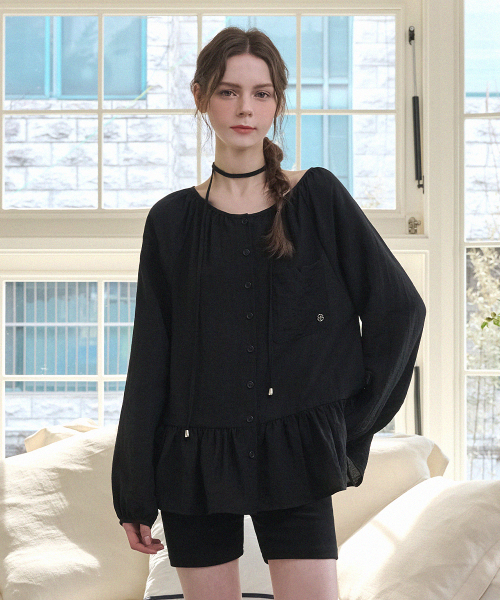 MICANE（ミケーネ）の「フリルタイブラウス（シャツ/ブラウス・レディース・ブラック/クリーム・LARGE/MEDIUM/X-LARGE/SMALL）」の7枚目の写真