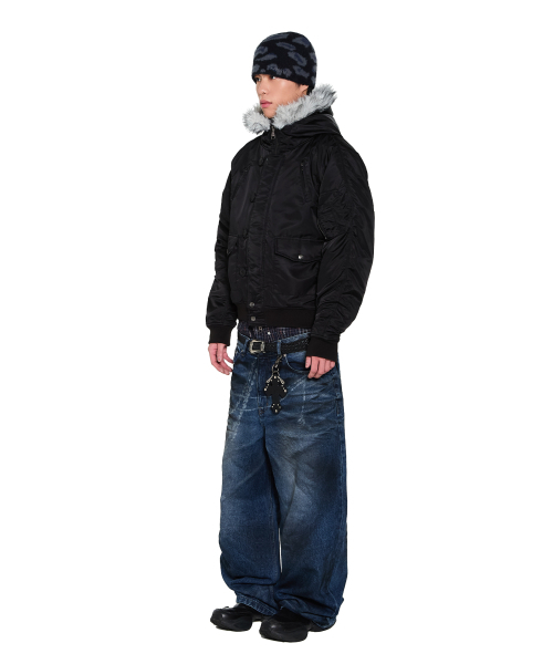 AAKAM(アーカム)の「Hooded Fur MA-1 Jacket (Black)(ブルゾン・レディース・その他・1/2)」の10枚目の写真