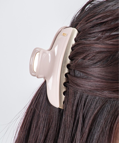 ALEXANDRE DE PARIS(アレクサンドルドゥパリ)の「【ALEXANDRE DE PARIS】ヘアクリップ ヘアアクセサリー 髪留め TIMELESS VENDOME L 10.5x5(バレッタ/ヘアクリップ・レディース・ブラック×ゴールド/ブラック×シルバー/アイボリー/ベージュ・FREE)」の22枚目の写真