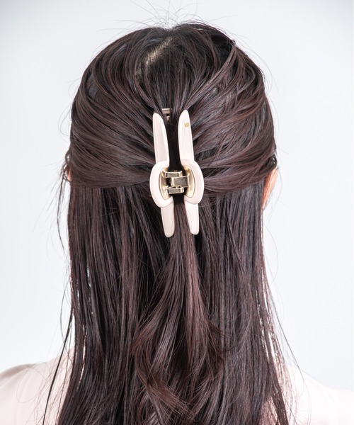 ALEXANDRE DE PARIS(アレクサンドルドゥパリ)の「【ALEXANDRE DE PARIS】ヘアクリップ ヘアアクセサリー 髪留め TIMELESS VENDOME L 10.5x5(バレッタ/ヘアクリップ・レディース・ブラック×ゴールド/ブラック×シルバー/アイボリー/ベージュ・FREE)」の20枚目の写真