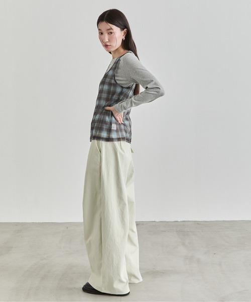 NUJOH（ヌゾ）の「Slim Basic Long Sleeve Top / スリムベーシックロングスリーブトップス（Tシャツ/カットソー・レディース・イエロー/パープル/ブラック/ホワイト/グレー・FREE）」の18枚目の写真