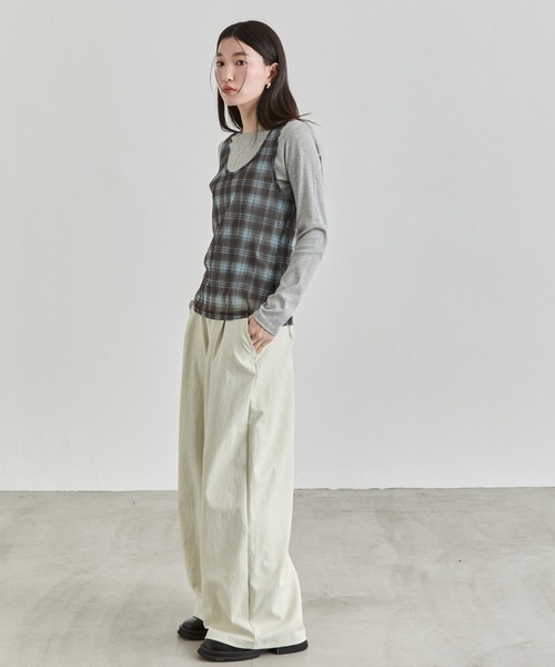 NUJOH（ヌゾ）の「Slim Basic Long Sleeve Top / スリムベーシックロングスリーブトップス（Tシャツ/カットソー・レディース・イエロー/パープル/ブラック/ホワイト/グレー・FREE）」の20枚目の写真