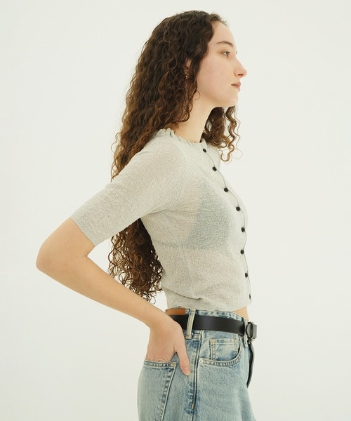 CLANE(クラネ)の「W FACE FRILL KNIT CARDIGAN(カーディガン/ボレロ・レディース・ブラック/アイボリー・2/1)」の16枚目の写真