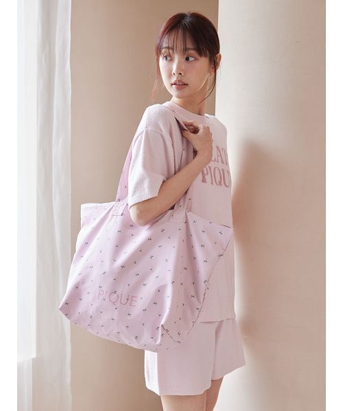 gelato pique(ジェラートピケ)の「バリエーションキャリーオンバッグ(トートバッグ・レディース・アイボリー/ピンク・F)」の1枚目の写真