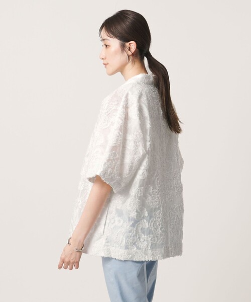 UNITED ARROWS(ユナイテッドアローズ)の「ラメ カット ジャガード ジャケット ‐ウォッシャブル‐(テーラードジャケット・レディース・ホワイト・36/38)」の2枚目の写真