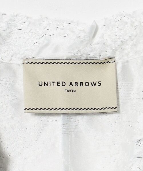 UNITED ARROWS(ユナイテッドアローズ)の「ラメ カット ジャガード ジャケット ‐ウォッシャブル‐(テーラードジャケット・レディース・ホワイト・36/38)」の15枚目の写真