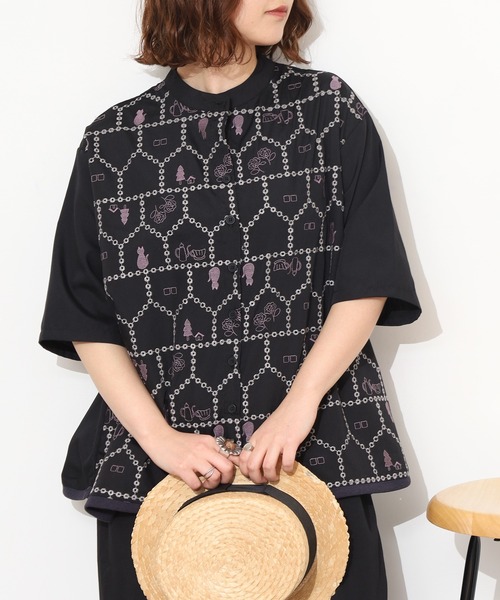 Emago(イマゴ)の「EMAGO おうち透かし刺繍シャツ 半端袖(シャツ/ブラウス・レディース・ネイビー/アイボリー/ブラック・FREE)」の16枚目の写真