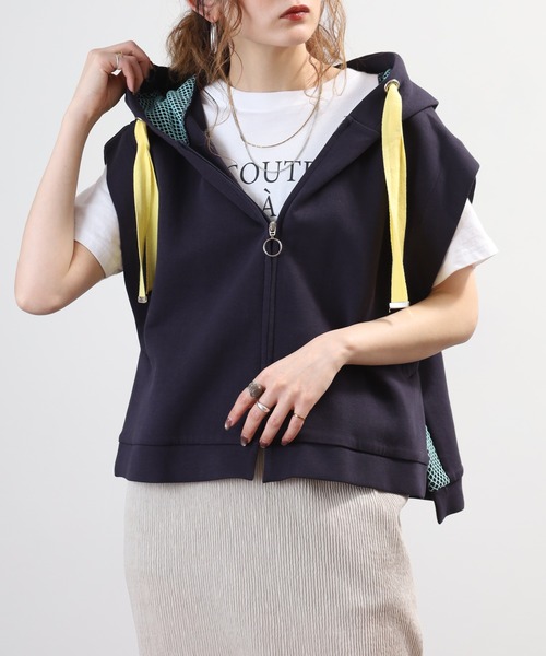 EGLANTINE(エグランティーヌ)の「EGLANTINE セットアップ対応 メッシュジップパーカーベスト(ベスト・レディース・ネイビー/ベージュ/シルバーグレー・40)」の22枚目の写真