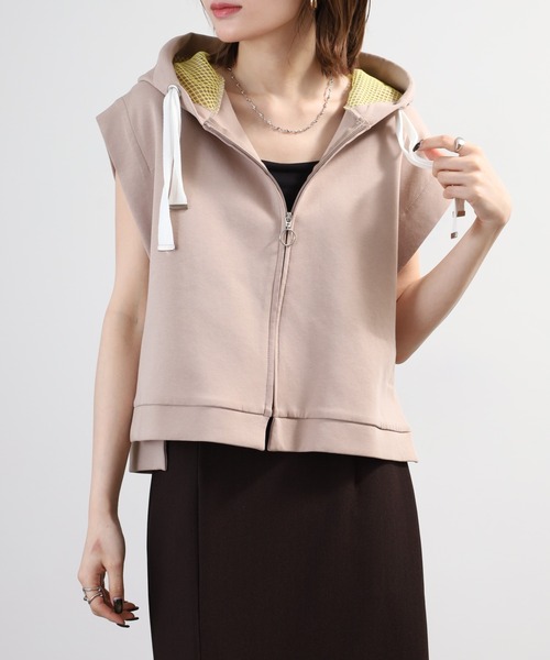 EGLANTINE(エグランティーヌ)の「EGLANTINE セットアップ対応 メッシュジップパーカーベスト(ベスト・レディース・ネイビー/ベージュ/シルバーグレー・40)」の13枚目の写真