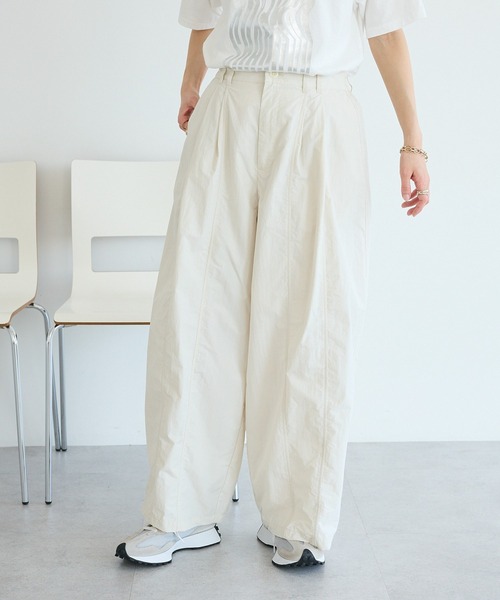 CRAFT STANDARD BOUTIQUE(クラフトスタンダードブティック)の「コットンナイロンカーブパンツ(その他パンツ・レディース・ブラック/アイボリー/ライトグリーン・L/M)」の2枚目の写真
