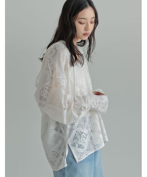 Re:EDIT（リエディ）の「[2026 SUMMER COLLECTION]ストレッチブロックレースフードシャツ（シャツ/ブラウス・レディース・アイボリー/ブラック・LARGE/MEDIUM）」の11枚目の写真