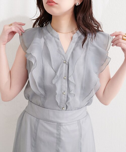 natural couture(ナチュラルクチュール)の「シアープリントラッフルブラウス(シャツ/ブラウス・レディース・ネイビー/チェック/ストライプ/イエロー/ピンク/グレー/ピンク系その他/ブラック・FREE)」の18枚目の写真