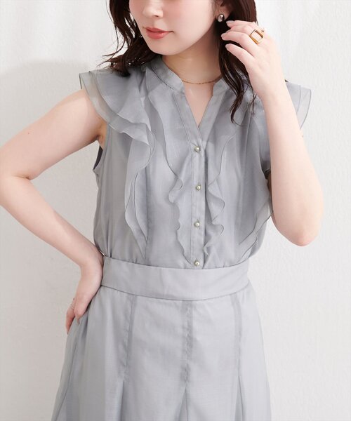 natural couture(ナチュラルクチュール)の「シアープリントラッフルブラウス(シャツ/ブラウス・レディース・ネイビー/チェック/ストライプ/イエロー/ピンク/グレー/ピンク系その他/ブラック・FREE)」の19枚目の写真