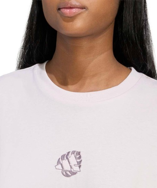 adidas(アディダス)の「アディダス adidas アニマル オーバーサイズ グラフィック Tシャツ(Tシャツ/カットソー・レディース・ベージュ/ベビーピンク/ブラック・S/M/L/XL)」の10枚目の写真