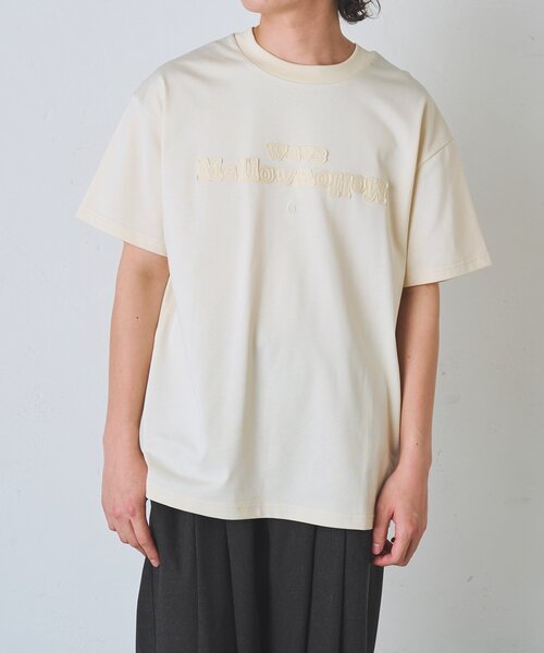 COLONY 2139(コロニートゥーワンスリーナイン)の「ダブルフェイス刺繍Tシャツ(Tシャツ/カットソー・メンズ・レッド/ホワイト/ブラック・MEDIUM/LARGE)」の4枚目の写真