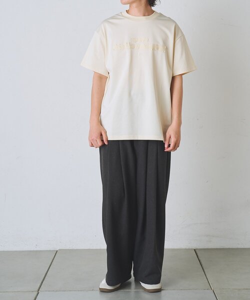 COLONY 2139(コロニートゥーワンスリーナイン)の「ダブルフェイス刺繍Tシャツ(Tシャツ/カットソー・メンズ・レッド/ホワイト/ブラック・MEDIUM/LARGE)」の7枚目の写真