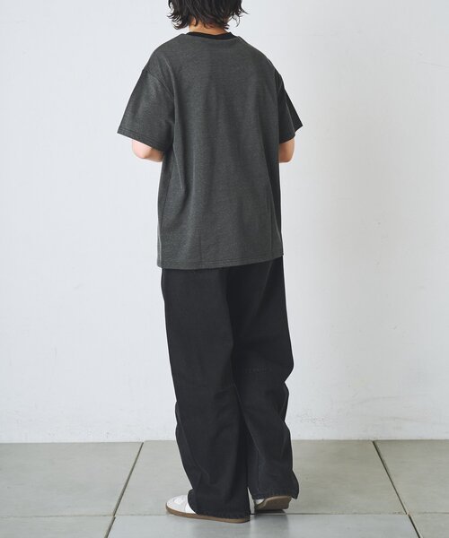 COLONY 2139(コロニートゥーワンスリーナイン)の「ダブルフェイス刺繍Tシャツ(Tシャツ/カットソー・メンズ・レッド/ホワイト/ブラック・MEDIUM/LARGE)」の16枚目の写真