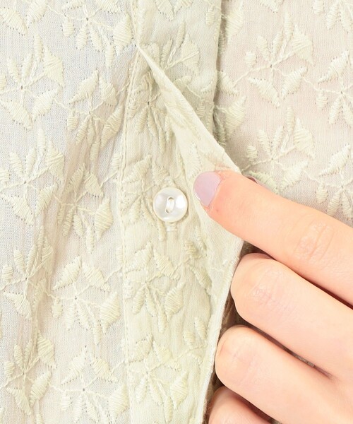 NE QUITTEZ PAS!(ヌキテパ)の「ne Quittez pas Petit Flower ブラウス(シャツ/ブラウス・レディース・ネイビー/イエロー系その他/ライトブルー・FREE)」の11枚目の写真
