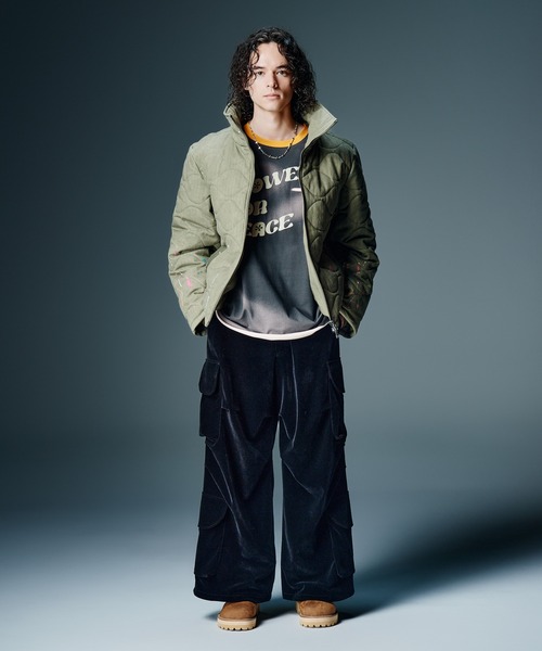 glamb(グラム)の「Velour Cargo Baggy Pants / ベロアカーゴバギーパンツ(その他パンツ・メンズ・グレー/ブラック・S/M/L)」の8枚目の写真